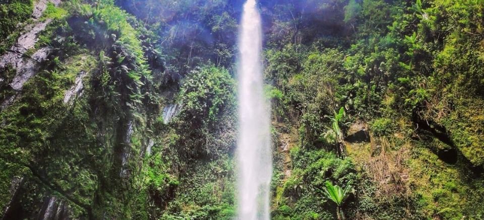 Napuru Waterfalls (Arusha)
